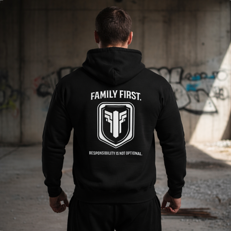 FAMILY FIRST – Hoodie